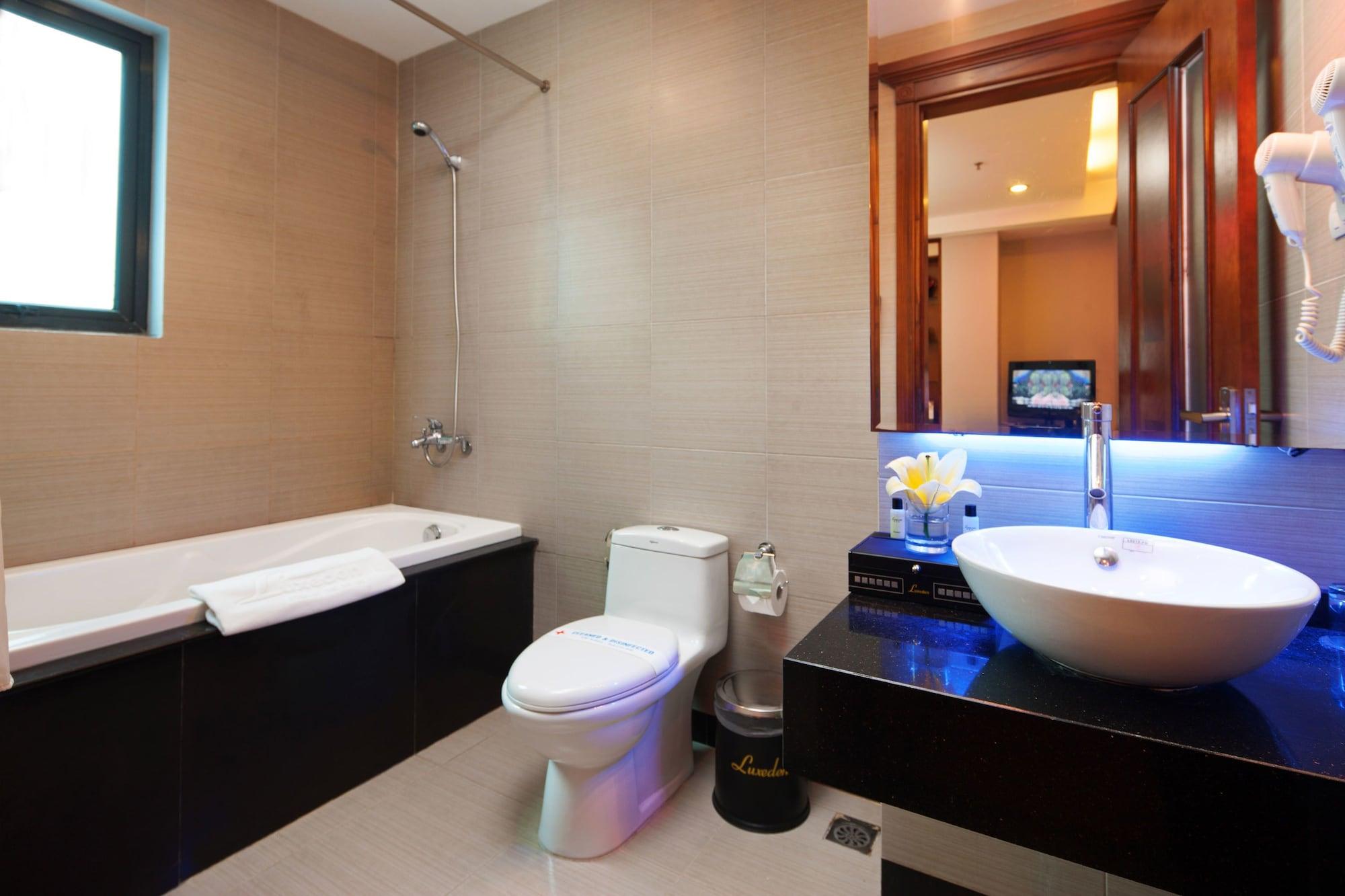 Luxeden Hotel Hanoi Luaran gambar
