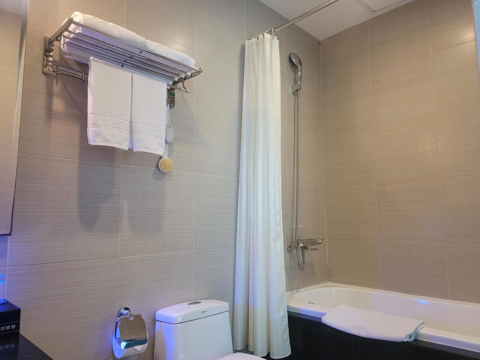 Luxeden Hotel Hanoi Luaran gambar