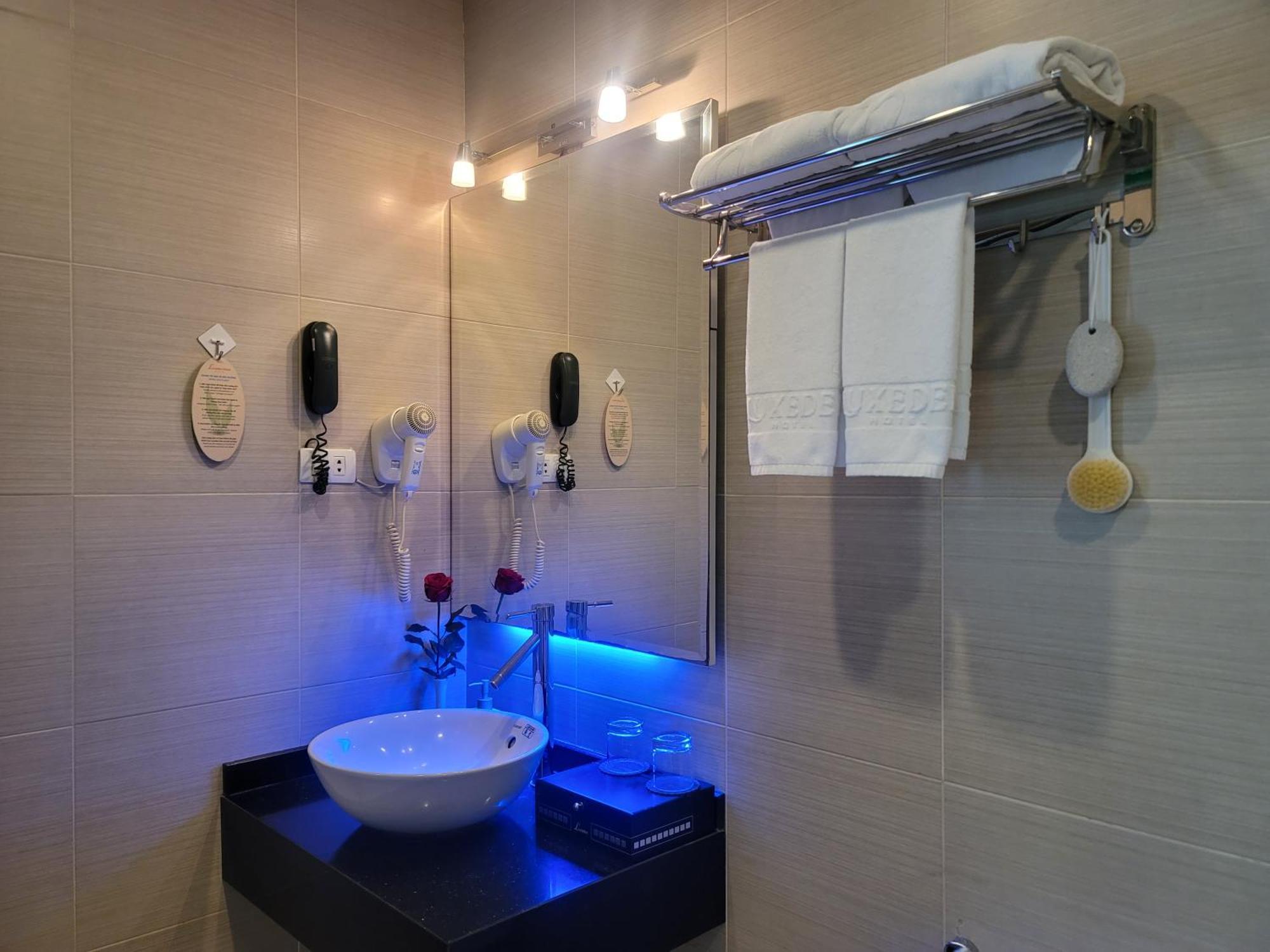 Luxeden Hotel Hanoi Luaran gambar