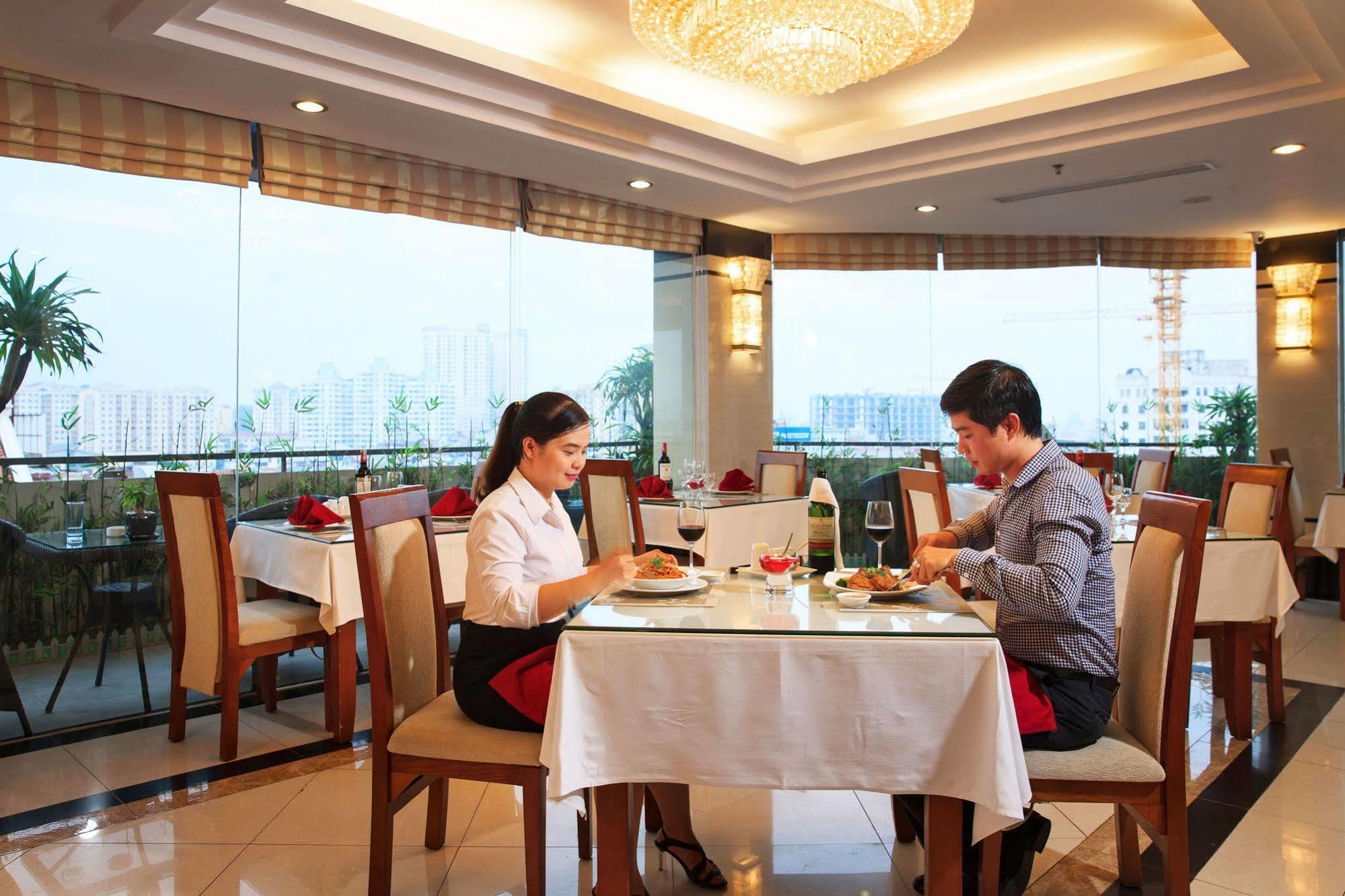 Luxeden Hotel Hanoi Luaran gambar